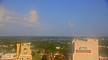 Weather camera view of Midflorida Credit Union.