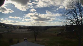 Weather camera view of Middletown Valley.