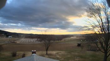 Weather camera view of Middletown Valley.