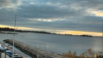 Weather camera view of Beach Point Club.