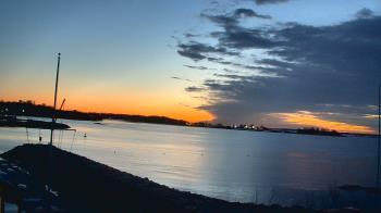 Weather camera view of Beach Point Club.