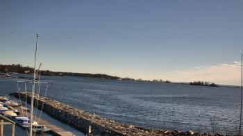 Weather camera view of Beach Point Club.