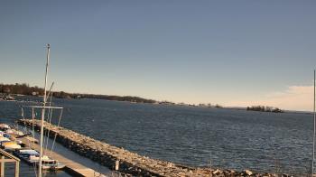 Weather camera view of Beach Point Club.