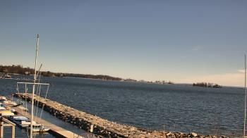 Weather camera view of Beach Point Club.