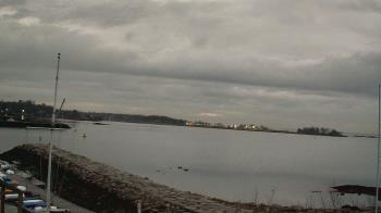 Weather camera view of Beach Point Club.