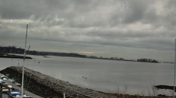 Weather camera view of Beach Point Club.