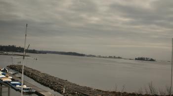 Weather camera view of Beach Point Club.