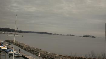 Weather camera view of Beach Point Club.