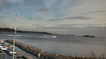 Weather camera view of Beach Point Club.