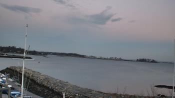 Weather camera view of Beach Point Club.