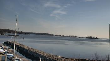 Weather camera view of Beach Point Club.