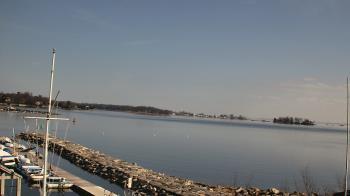 Weather camera view of Beach Point Club.