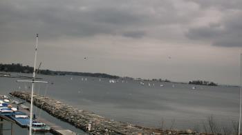 Weather camera view of Beach Point Club.