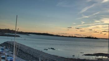 Weather camera view of Beach Point Club.