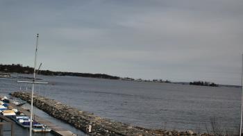 Weather camera view of Beach Point Club.