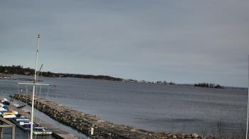 Weather camera view of Beach Point Club.