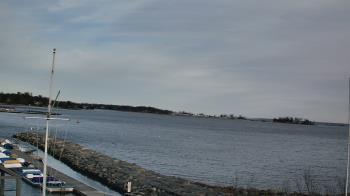 Weather camera view of Beach Point Club.