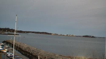 Weather camera view of Beach Point Club.