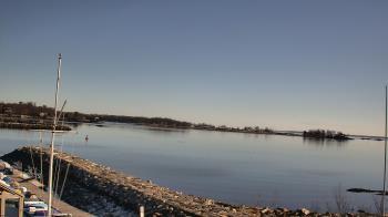 Weather camera view of Beach Point Club.