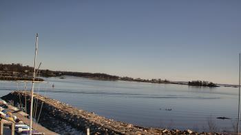 Weather camera view of Beach Point Club.