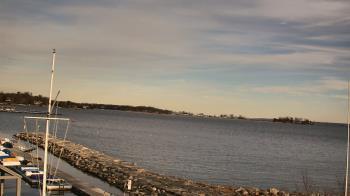 Weather camera view of Beach Point Club.