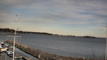 Weather camera view of Beach Point Club.