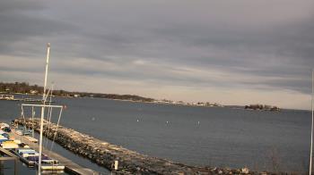 Weather camera view of Beach Point Club.