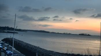 Weather camera view of Beach Point Club.