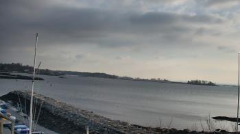 Weather camera view of Beach Point Club.