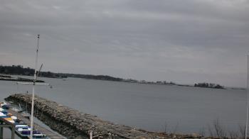 Weather camera view of Beach Point Club.