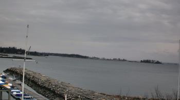 Weather camera view of Beach Point Club.