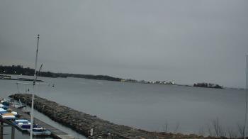 Weather camera view of Beach Point Club.