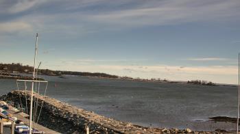 Weather camera view of Beach Point Club.