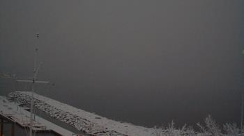 Weather camera view of Beach Point Club.