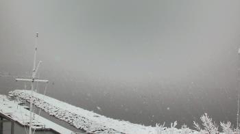 Weather camera view of Beach Point Club.