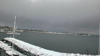 Weather camera view of Beach Point Club.