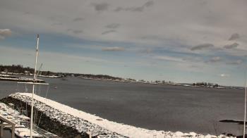 Weather camera view of Beach Point Club.