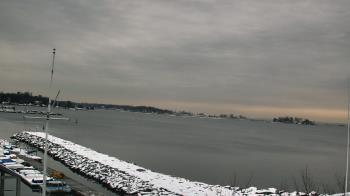 Weather camera view of Beach Point Club.