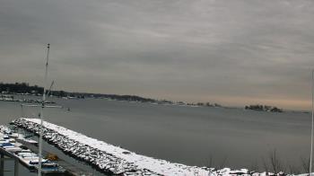 Weather camera view of Beach Point Club.