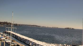 Weather camera view of Beach Point Club.