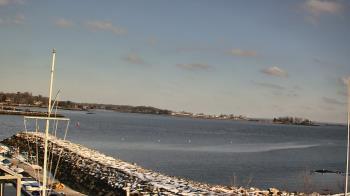 Weather camera view of Beach Point Club.