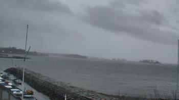 Weather camera view of Beach Point Club.