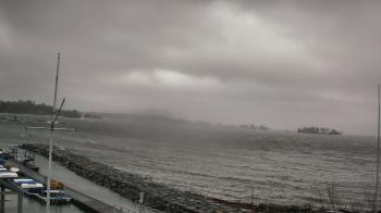 Weather camera view of Beach Point Club.