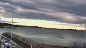 Weather camera view of Beach Point Club.