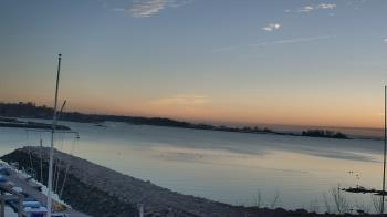 Weather camera view of Beach Point Club.