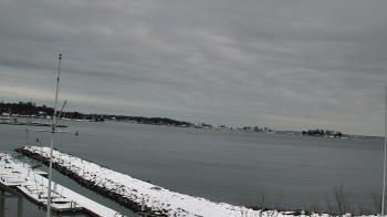 Weather camera view of Beach Point Club.