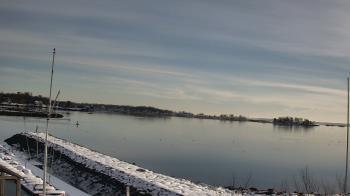 Weather camera view of Beach Point Club.