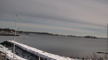 Weather camera view of Beach Point Club.