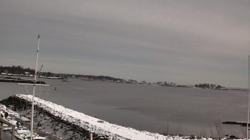 Weather camera view of Beach Point Club.