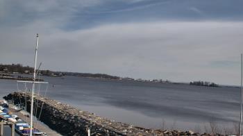 Weather camera view of Beach Point Club.